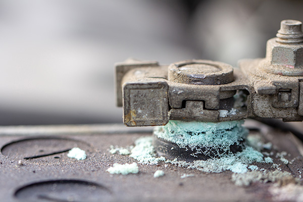 Can a Loose Battery Terminal Cause Starting Problems? | Small World Auto Repair